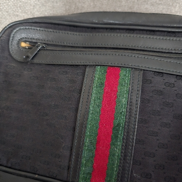 Gucci Black Leather Men's Bag - Picture 14 of 16